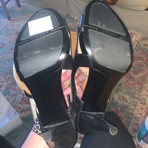 Nine West 4 inch Black Leather Heels - Picture 5 of 6